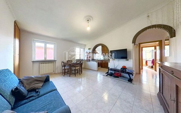 appartamento in vendita a Roma in zona Dragona/Bagnoletto