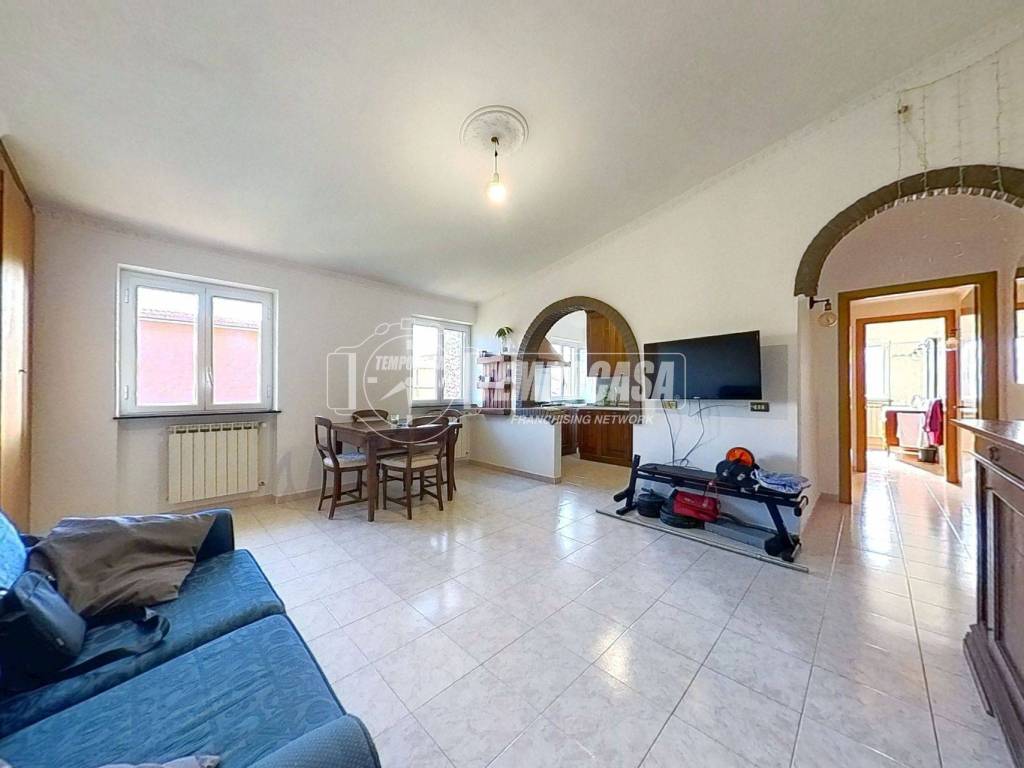 appartamento in vendita a Roma in zona Dragona/Bagnoletto