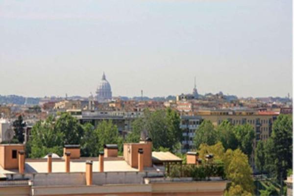appartamento in vendita a Roma in zona Della Vittoria