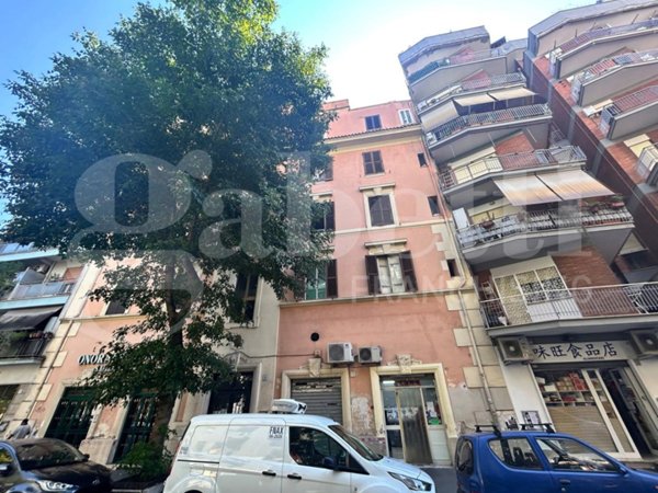 appartamento in vendita a Roma in zona Prenestino-Labicano