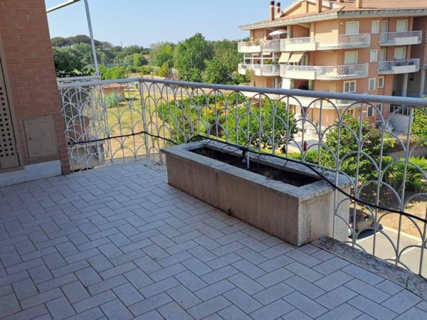 appartamento in vendita a Roma in zona Giuliano Dalmata