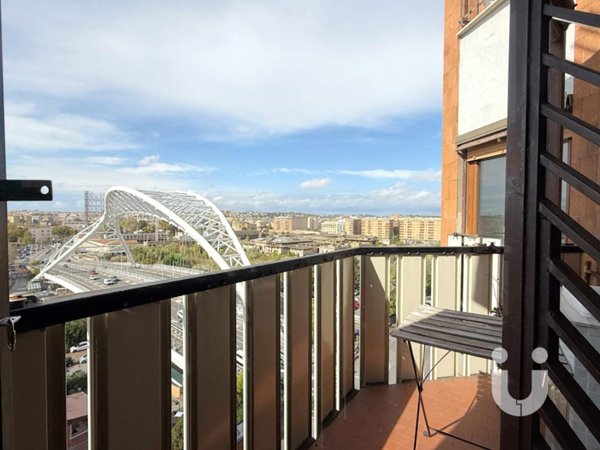 appartamento in vendita a Roma in zona Ostiense