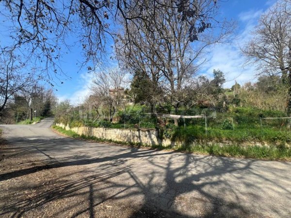 terreno agricolo in vendita a Roma in zona Casalotti