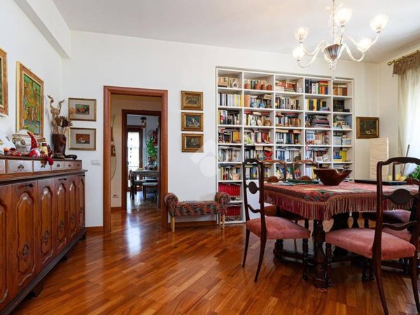appartamento in vendita a Roma in zona Appio Latino