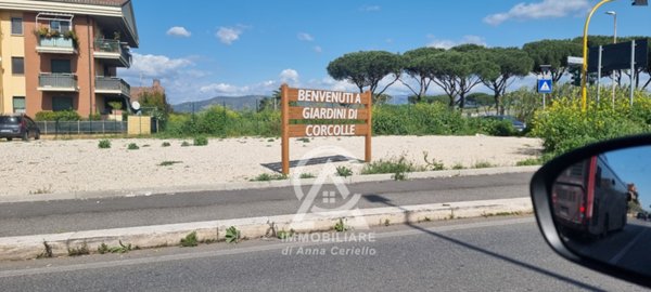 appartamento in vendita a Roma in zona Giardini di Corcolle
