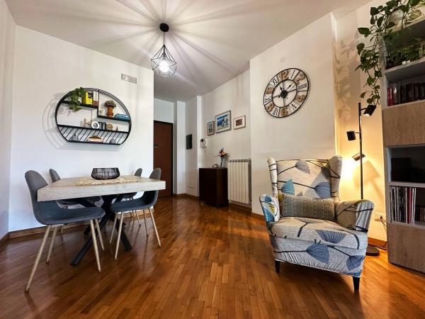 appartamento in vendita a Roma in zona Tor Cervara