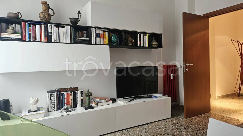 appartamento in vendita a Roma in zona Prenestino-Centocelle