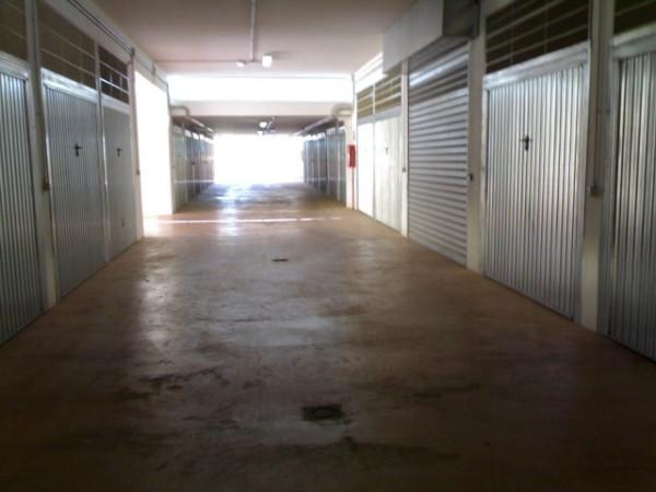 negozio in vendita a Roma in zona La Pisana