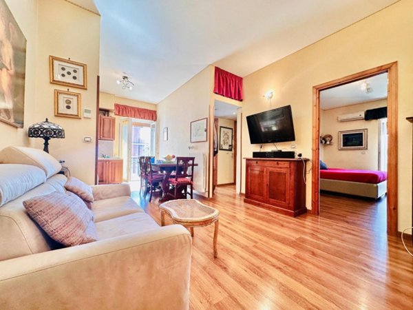 appartamento in vendita a Roma in zona Tor Bella Monaca