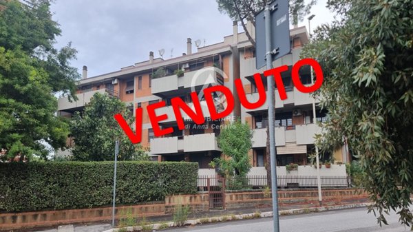 appartamento in vendita a Roma in zona Romanina