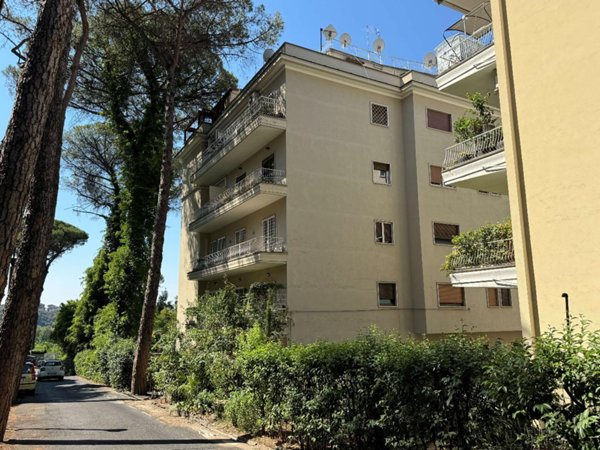 appartamento in vendita a Roma in zona Tor di Quinto