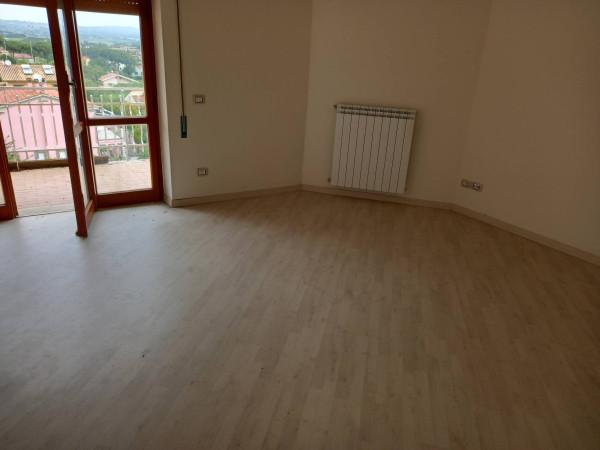 appartamento in vendita a Roma in zona Torrione Cerquetta