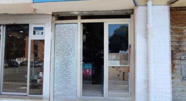 negozio in vendita a Roma in zona Ostia