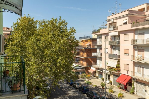 appartamento in vendita a Roma in zona Prenestino-Centocelle