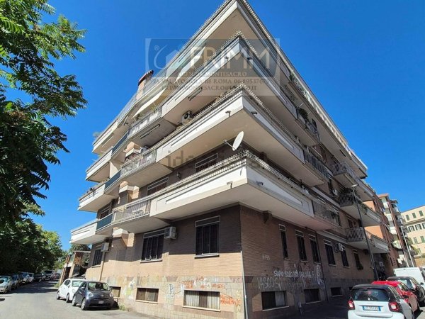 appartamento in vendita a Roma in zona Monte Sacro/Talenti
