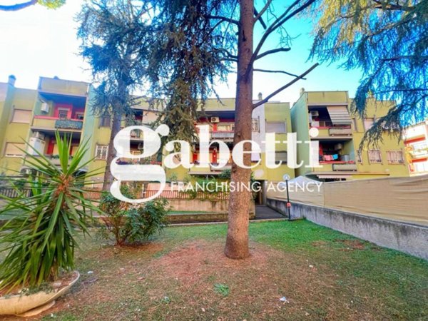 appartamento in vendita a Roma in zona Alessandrino