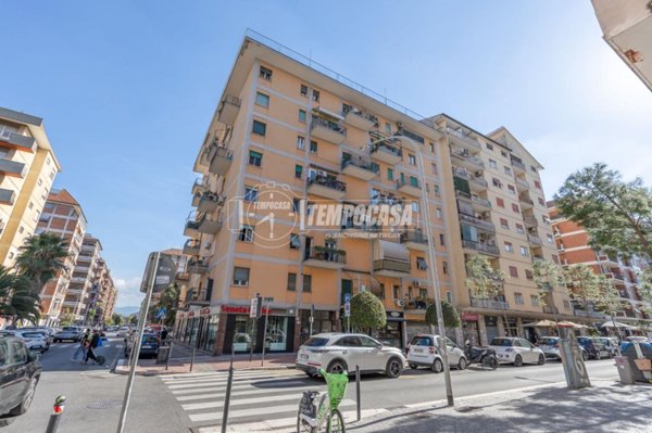 appartamento in vendita a Roma in zona Appio Claudio