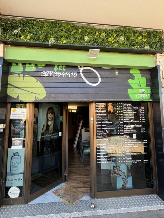 negozio in vendita a Roma in zona Prenestino-Centocelle