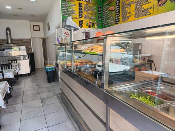 negozio in vendita a Roma in zona Trionfale