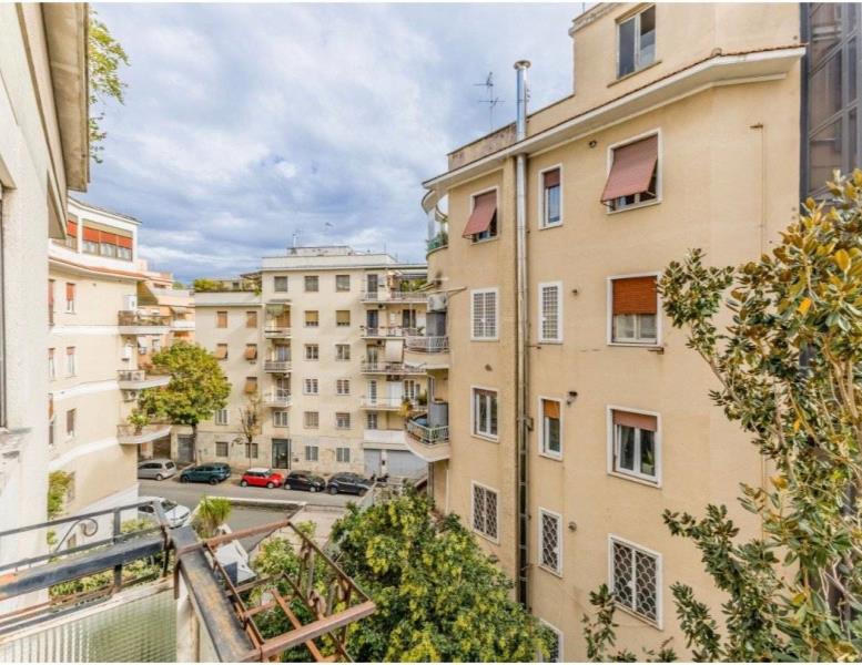 appartamento in vendita a Roma in zona Gianicolense