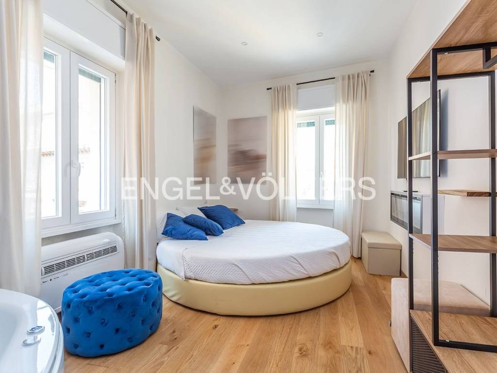 appartamento in vendita a Roma in zona Rione Borgo