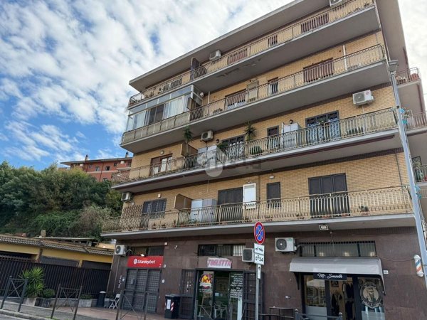 appartamento in vendita a Roma in zona Palmarola