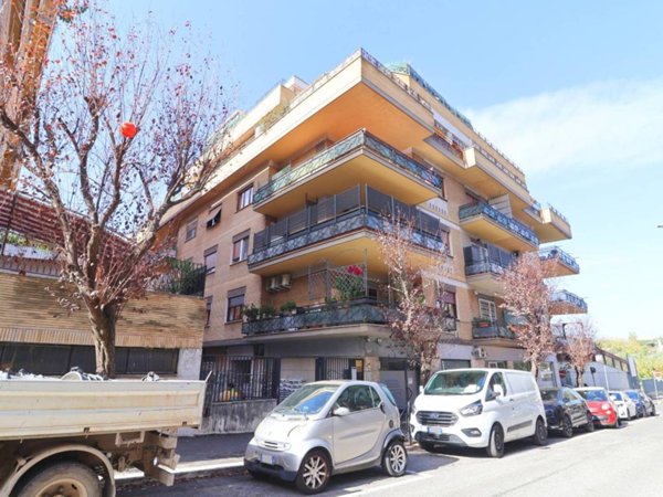 appartamento in vendita a Roma in zona Portuense