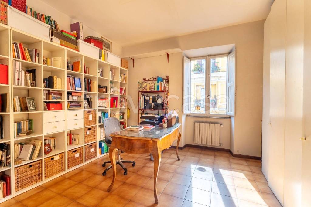 appartamento in vendita a Roma in zona Esquilino