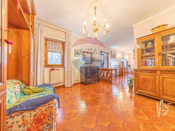 appartamento in vendita a Roma in zona Cinecittà