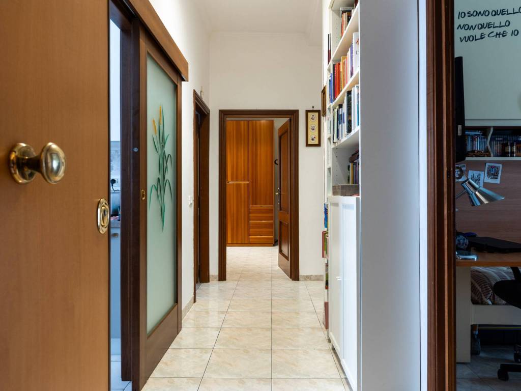 appartamento in vendita a Roma in zona Ostia