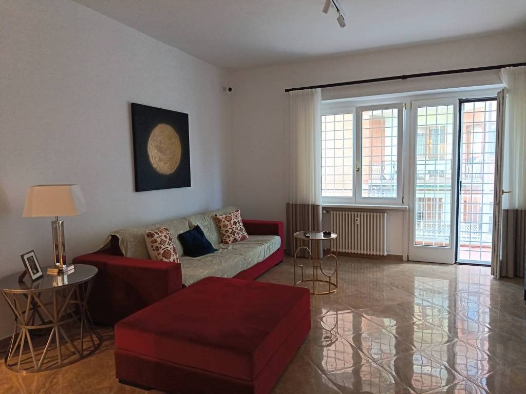 appartamento in vendita a Roma in zona Tor di Quinto