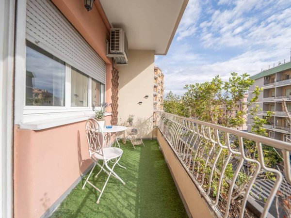 negozio in vendita a Roma in zona Tuscolano