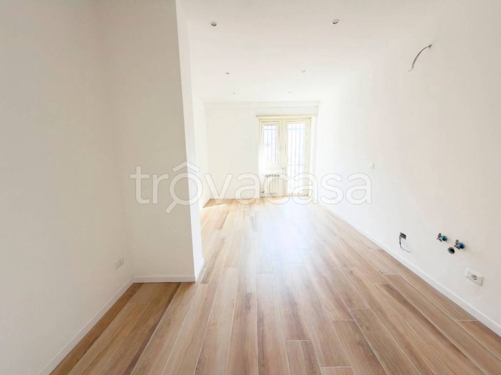 appartamento in vendita a Roma in zona Ardeatino