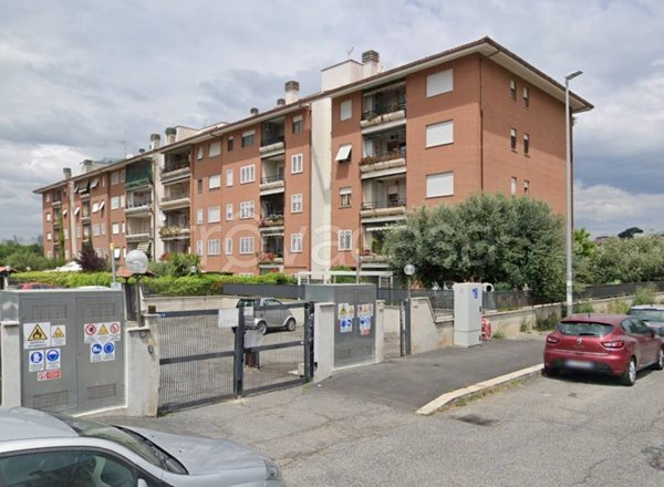 appartamento in vendita a Roma in zona Settecamini
