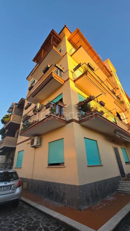 appartamento in vendita a Roma in zona Labaro