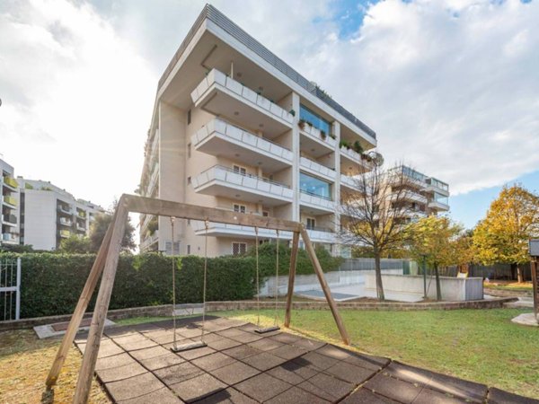 appartamento in vendita a Roma in zona Spinaceto