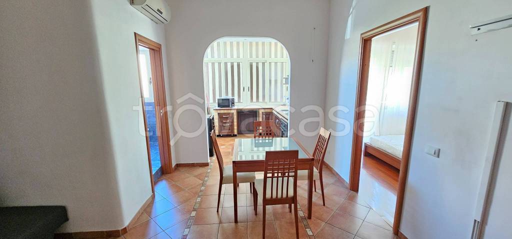 appartamento in vendita a Roma in zona Tomba di Nerone