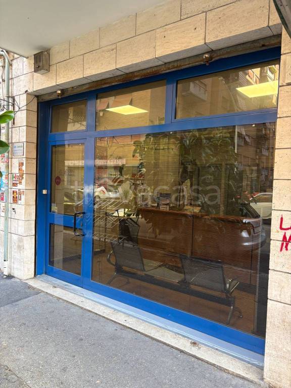 negozio in vendita a Roma in zona Tiburtino