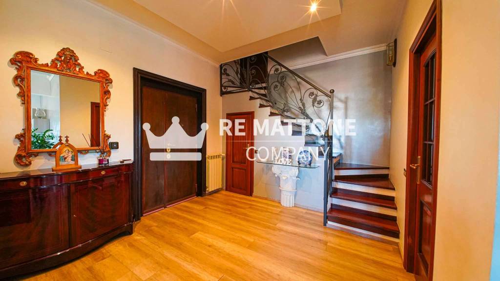 appartamento in vendita a Roma in zona Spinaceto