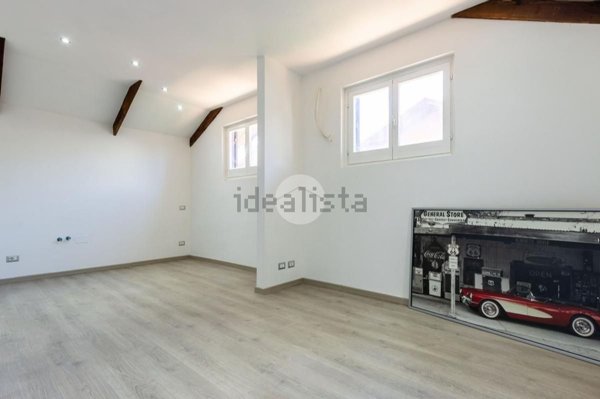 appartamento in vendita a Roma in zona Ostiense