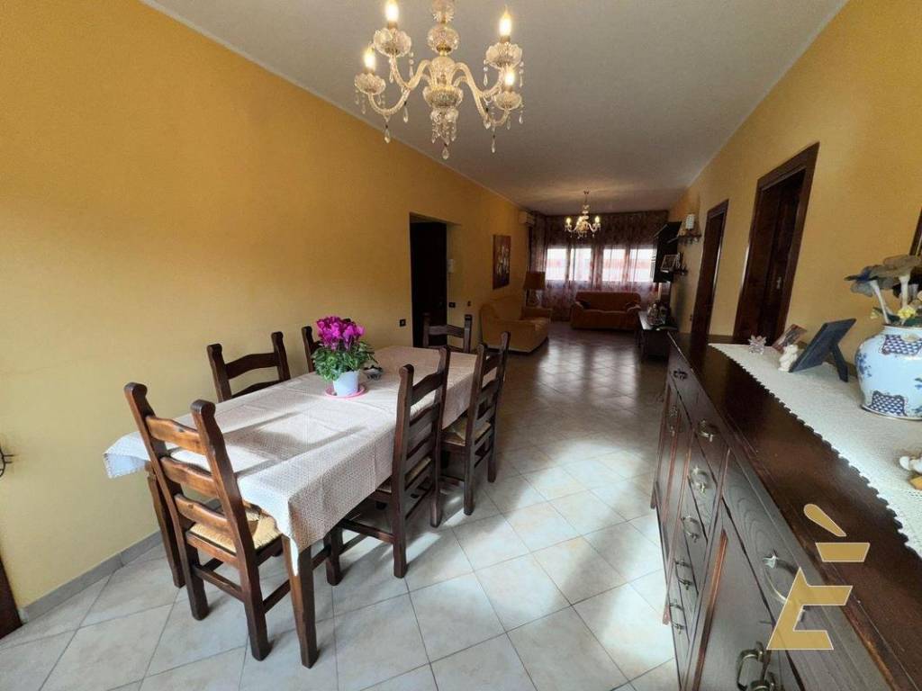 appartamento in vendita a Roma in zona Torrino