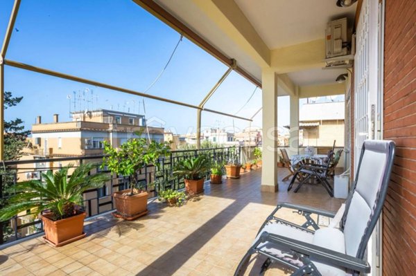 appartamento in vendita a Roma in zona Primavalle