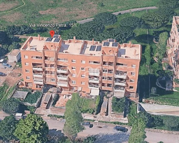 appartamento in vendita a Roma in zona Dragoncello