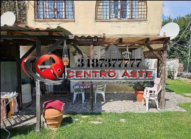 appartamento in vendita a Roma in zona Infernetto