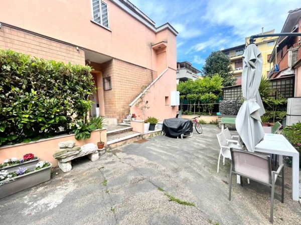 appartamento in vendita a Roma in zona Della Vittoria