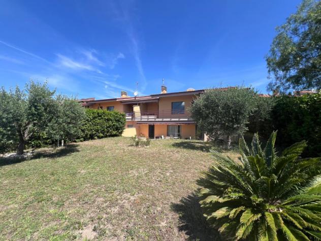 casa indipendente in vendita a Roma in zona Massimina/Casal Lumbroso