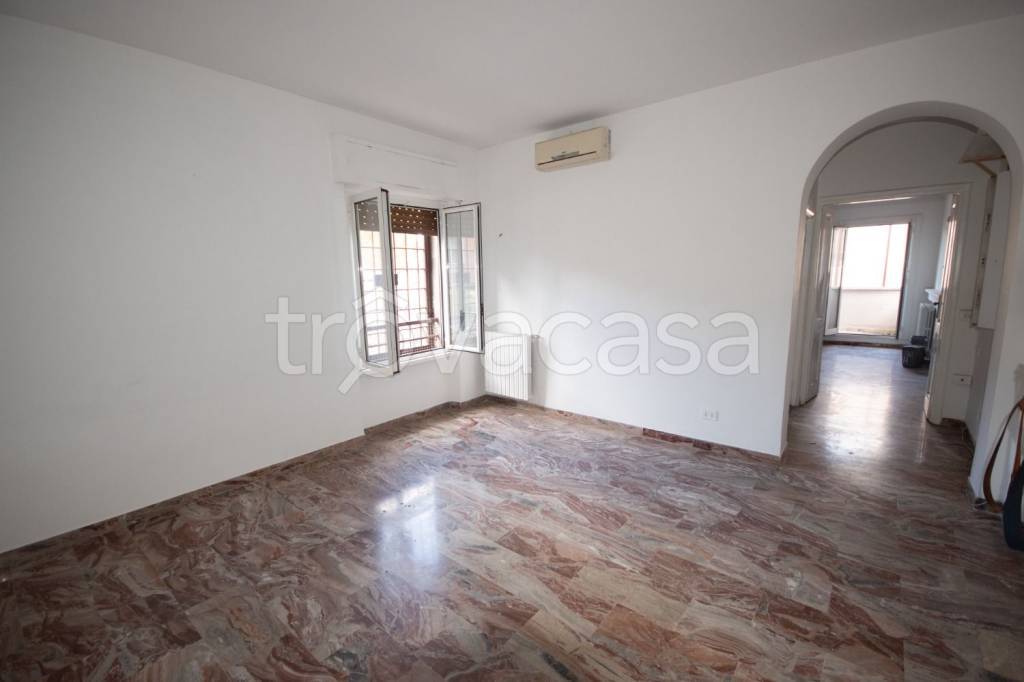 appartamento in vendita a Roma in zona Trastevere