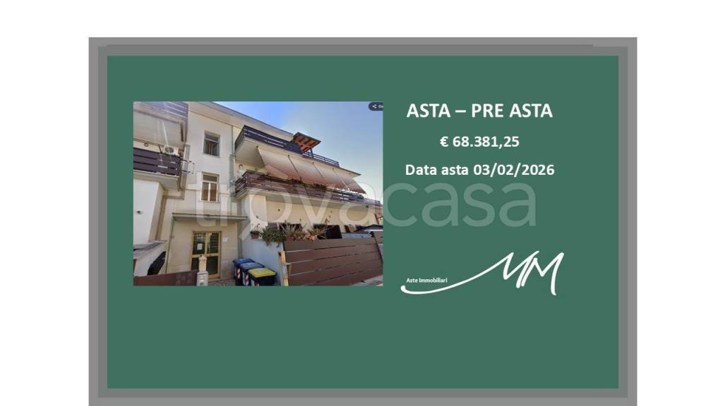 appartamento in vendita a Roma in zona Finocchio