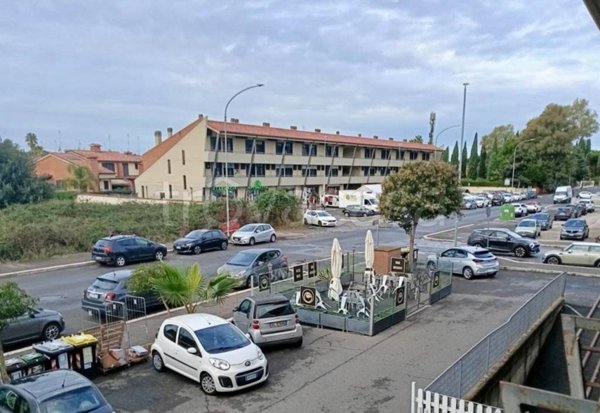 appartamento in vendita a Roma in zona Infernetto