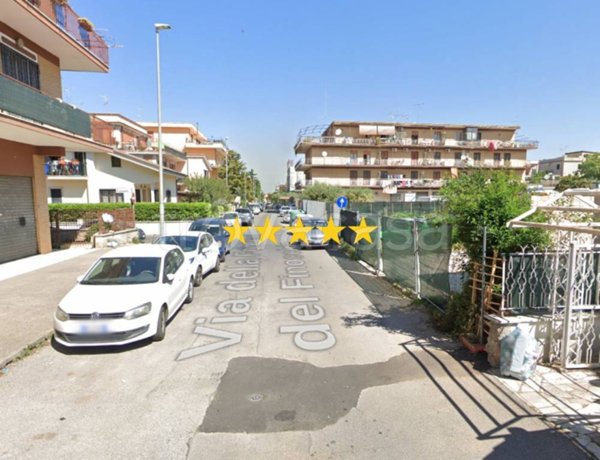 appartamento in vendita a Roma in zona Finocchio